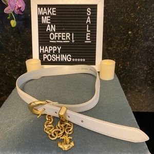 Women’s Cipriani White leather belt with Dangling Anchor on Gold chain. Sm 31”